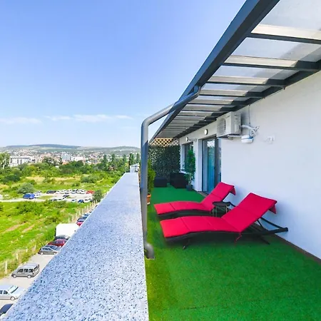 Panoramic With Terrace Apartment *