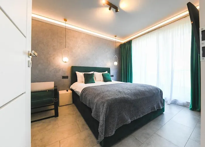 Panoramic With Terrace